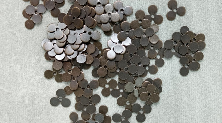Металлические пайетки 8мм, шт 